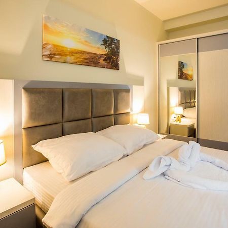 Hotel Olimpija Plus Херцег-Нови Экстерьер фото