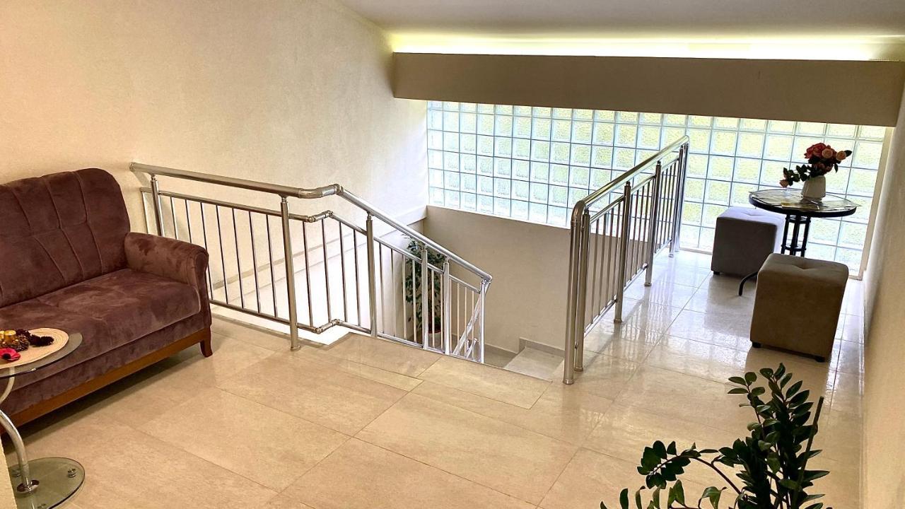 Hotel Olimpija Plus Херцег-Нови Экстерьер фото