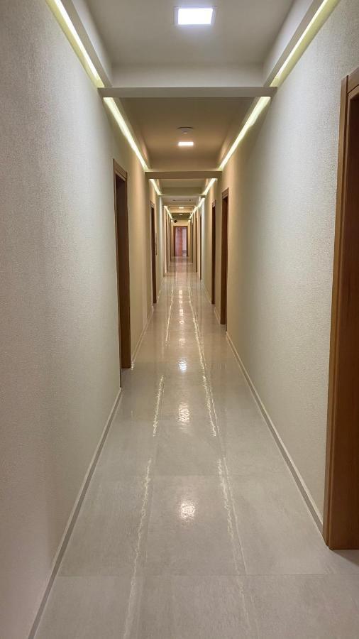 Hotel Olimpija Plus Херцег-Нови Экстерьер фото