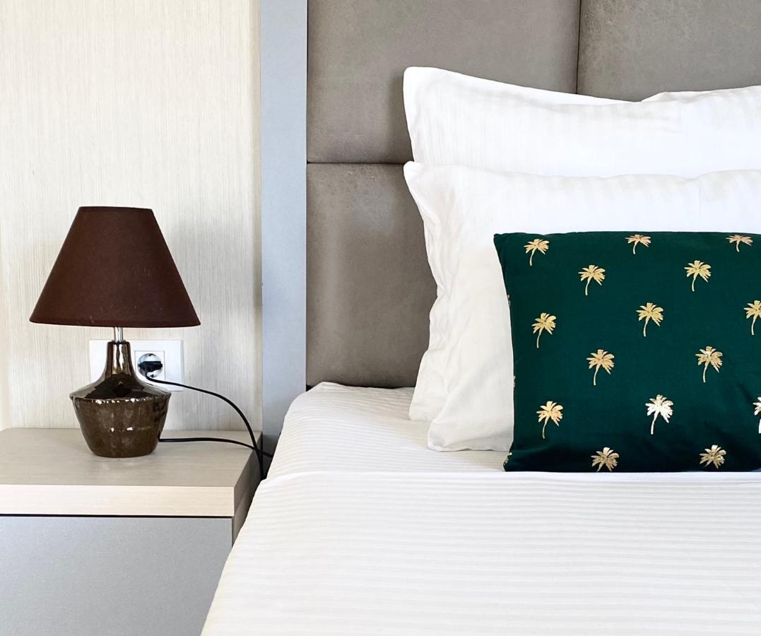 Hotel Olimpija Plus Херцег-Нови Экстерьер фото