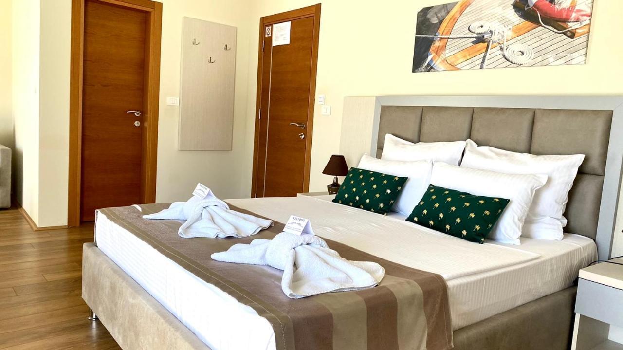 Hotel Olimpija Plus Херцег-Нови Экстерьер фото