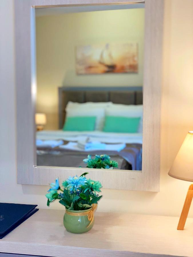 Hotel Olimpija Plus Херцег-Нови Экстерьер фото