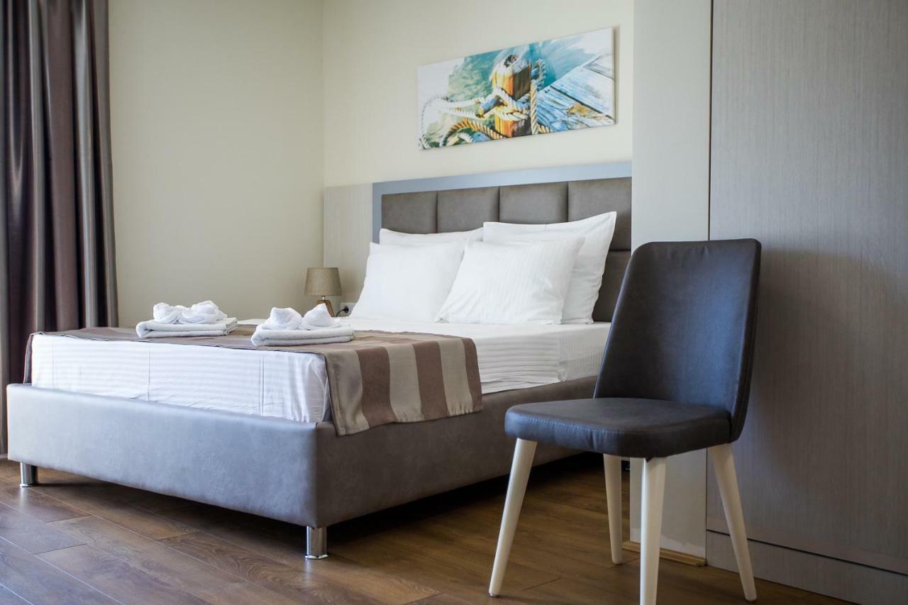 Hotel Olimpija Plus Херцег-Нови Экстерьер фото